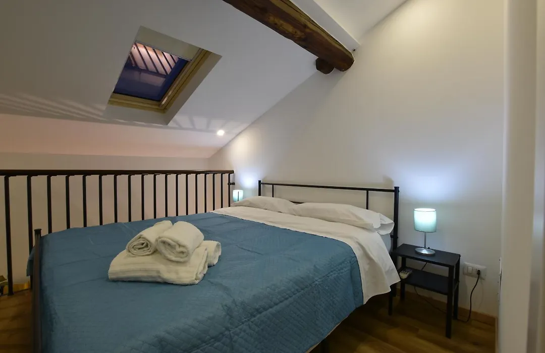 XX Miglia rooms Catania city center-1